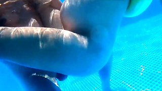 Pregnant Pool Sex Young MILF! Putting on a Show for the Neighbors