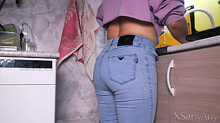 Jerking off and Cumming on My Maid's Denim Ass (free Use)