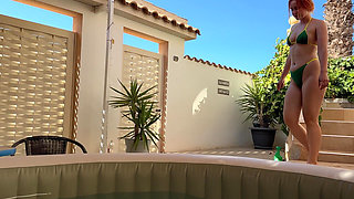 Amateur Outdoor Jacuzzi Humping in Brasil Bikini!