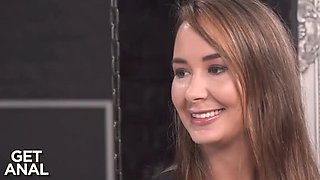 Sexy Big Ass Czech Slut Freya Dee Is a True Anal Professional