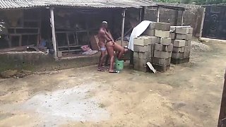 Quickie Fuck with Creamyshuga - Amateur BBW Ebony Outdoor Shower Blowjob and Doggystyle