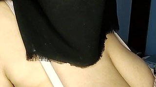 Sensual beauty shares bondage closeup passionate homemade moments