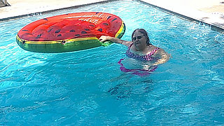 Short Video of BBW Nurse Vicki Floating on Her Huge Watermelon