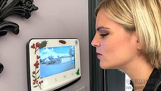 Marie Lumacarie Fucks a Dwarf