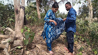 Indian Village Sex Video, Indian Girl Big Boob Press by Her Step Brother in Outdoor Village