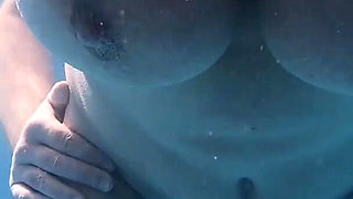 Fucking in the pool. Underwater view