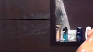 Awesome Big Boobs Blonde Masturbates In The Shower