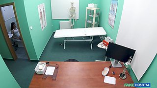 Shameless vixen emotional xxx scene