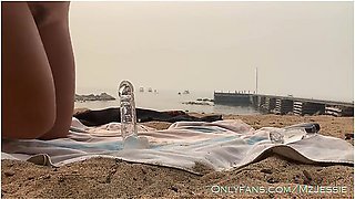 Jessie Rogers Plays With Herself At Private Beach