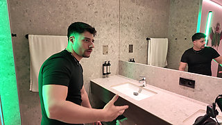 Behind the Scenes - Dave Fucks Mia in Hotel Room