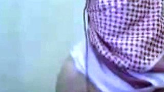 Arab Girl with Big Boobs on Webcam