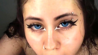 The Beautiful 18yo Loves Getting All the Cum From Cock