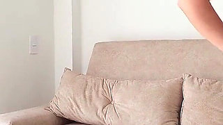 Horny Neighbor Comes to My House to Take a Bath and We End up Fucking in the Middle of Tiktok Live