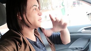 Amateur french chubby mature masturbate at the public beach