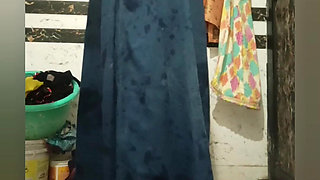 Priya Bhabi Sexy Body Massage