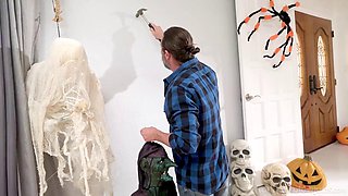 Imani Valors Spooky Lesbian Teen Blowjob