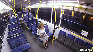 Mofos - Petite Lola Gatsby Meets Ryan & Gets Fucked Hard by the Bus Inspector on the End of His Shift
