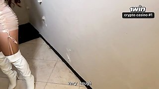 My husband won't find out, come in my mouth! My Colombian driver fucks me in a public parking lot! Verito Aguas