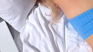 The Only Show You Need Is My Pretty Pussy Getting Fucked with a Very Fun Ending