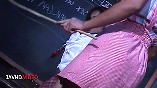 Hot Japanese Girls Sultry Meena Rewedy Sherri Wear Tiny Skirts For Passionate Play