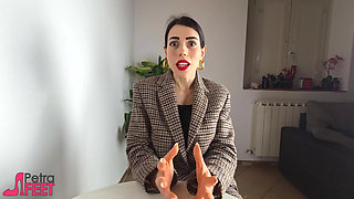 Naughty Diva Seduces a Stud Before Rubbing Her Yellowish Soles on His Face