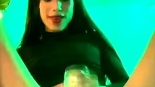 Kimla Reina Upskirt Christmas Special Masturbation