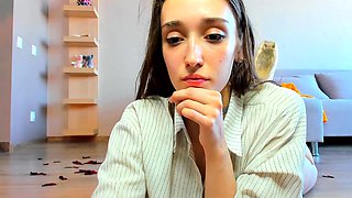 Hot amateur teen butt plug solo play