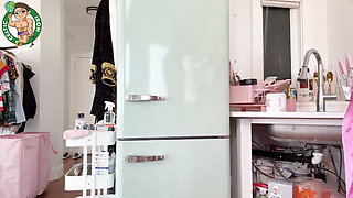 Petite Blonde Big Boobs Kitchen Cumshot Sextape One 4K