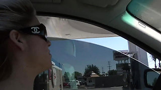 Pussies Get Flood in Saliva