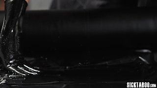 Nicole Aria tries new massage parlor