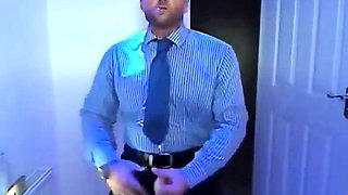 Empresrio Barbudo Punheta Solo Amadora