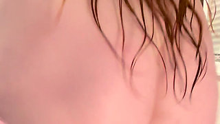 Naked Step Mom Twerking Wet After Shower