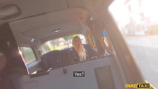 Spicy tart Anna Khara adult clip