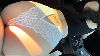 I took my girlfriend to the woods and fucked her in the car