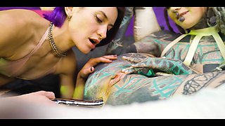 High Heeled Latex Lesbians Destroy Anal Holes with Metal Toy – Gaping ATP