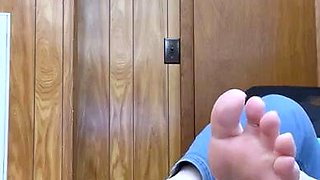 Amateur blondie solo anal masturbation