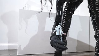 TANGENTOD COM Latex Domme Strap On Session
