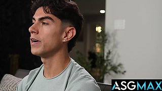 Alfonso Busts Stepsisters Boyfriend Vincent Grey Fingering His Cock to Homemade Porn in Steamy