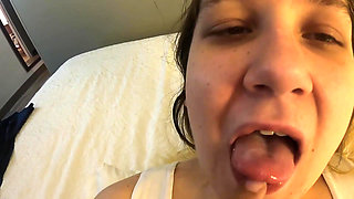 Cheating Pregnant Wife Gives Stranger a BJ in Men's Room