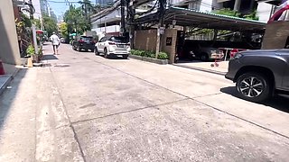 Innocent Thai teen amateur fuck on video