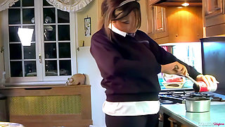 Soup Kitchen Video Featuring Samantha Buxton