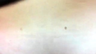 La timida italiana ama il sesso anale in stile doggy