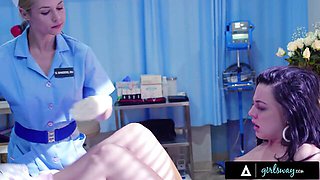 Girls Way featuring Casey Calvert's scissoring action