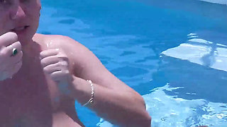 Behind the Scenes of Amuse De Bauche Holiday Fuck Part I