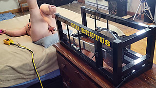 Massive fucking machine drills Chubby Mom