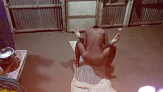 Desi Next Door Aunty Fucked on Sack Bangladeshi Homemade Sex