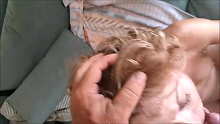une sexagenaire a la chatte en feu