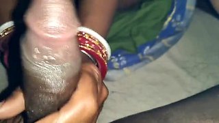 Hot Indian Couple’s First Homemade Sex – Doggy Style & 69