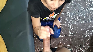 Huge Facial - Carahoneyy Takes This Big Cum Load All Over Her Face