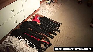 Cento X Cento - toys scene